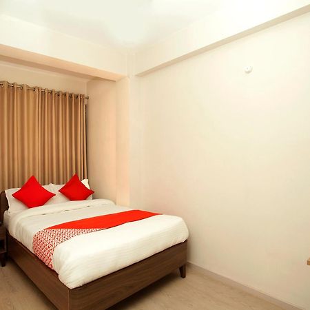 קטמנדו Oyo 626 Hotel Himchuli מראה חיצוני תמונה